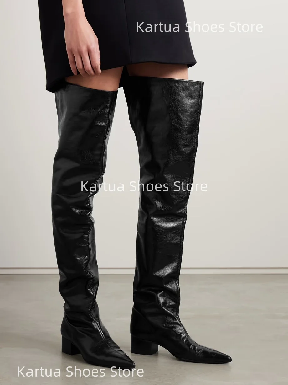 Damen-Overknee-Stiefel aus schwarzem Leder mit spitzer Zehenpartie, klobiger Blockabsatz, lange Stiefel, elegante Schuhe, täglicher großer Damenstiefel