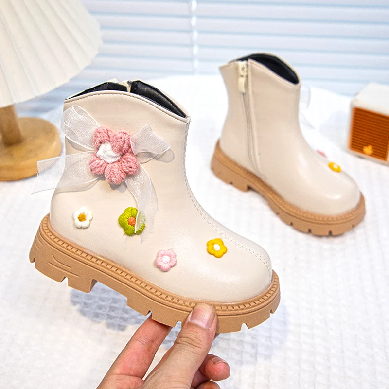 Neue Herbst Mädchen Kurze Schuhe Nette Kinder Schuhe PU Leder Luxus Schwarz Nette Weben Blumen Kinder Sneaker Mädchen Stiefeletten