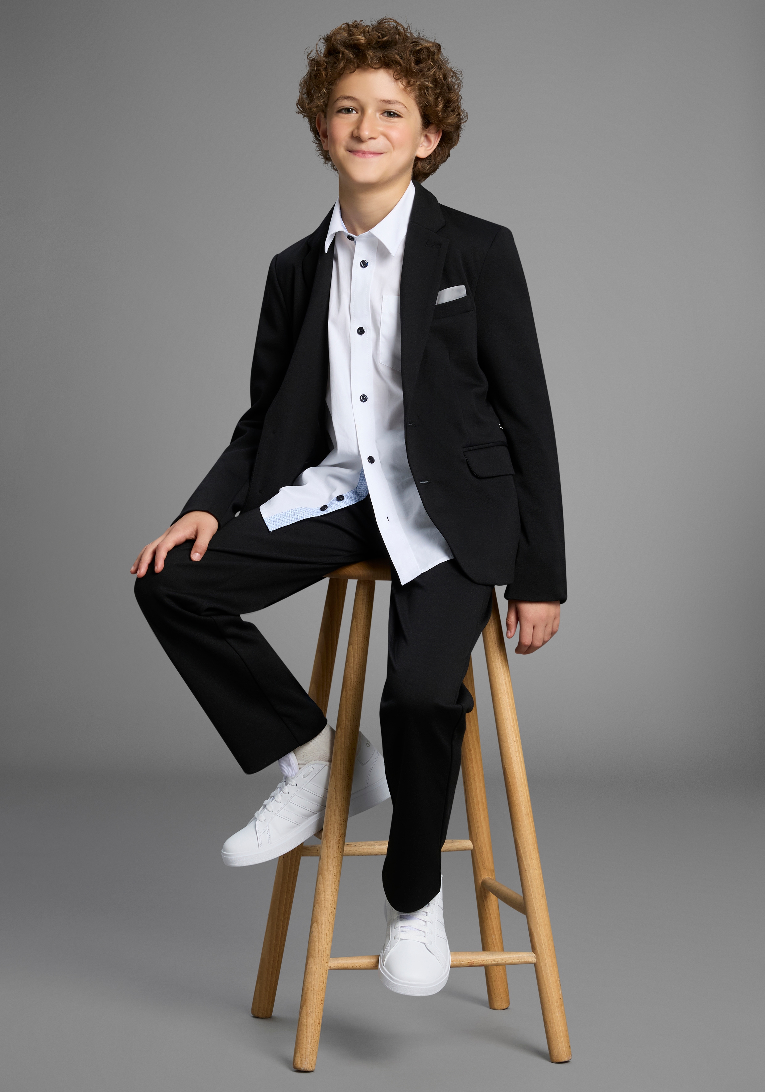 Anzug BRUNO BANANI "2tlg. Jersey Anzug", Jungen, Gr. 134, N-Gr, schwarz, Jersey, Obermaterial: 76% Polyester, 20% Viskose, 4% Elasthan. Futter: 100% Polyester, unifarben, Basic, Anzüge, Für jeden Anlass passend. Eleganter Jersey Anzug für TEENS