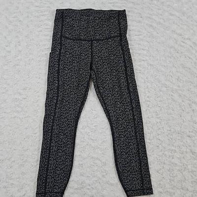 Athleta Pants & Jumpsuits | Athleta Ultimate Stash Pocket Textured 7/8 Tight Gym Yoga Women's Xs P / Petite | Color: Black/Gray | Size: Xsp