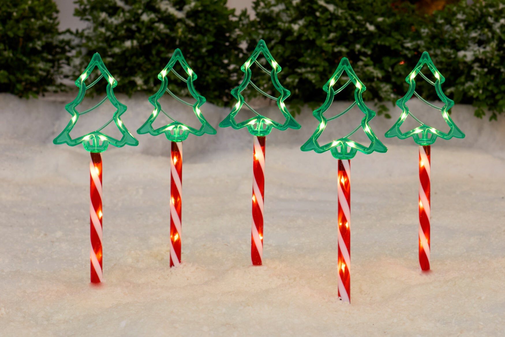Christmas Solar Pathway Lights, Set of 5 by BrylaneHome in Christmas Tree