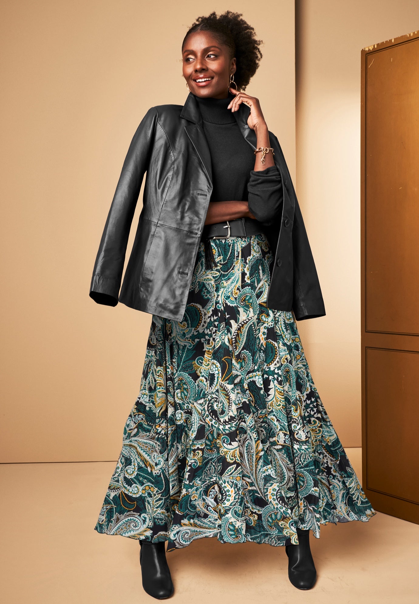 Plus Size Women's Flowing Crinkled Maxi Skirt by Jessica London in Emerald Paisley (Size 18) Elastic Waist 100% Cotton