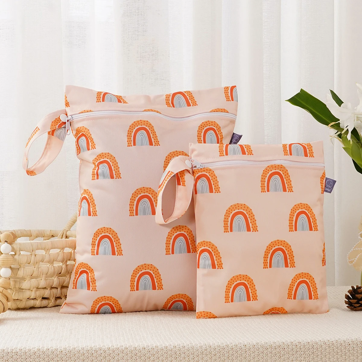 Elinfnt 2-teilige wasserdichte Nasswindeltasche, wiederverwendbar und tragbar, Einzeltasche, Trockentasche für Windeln, Tasche in zwei Größen Image