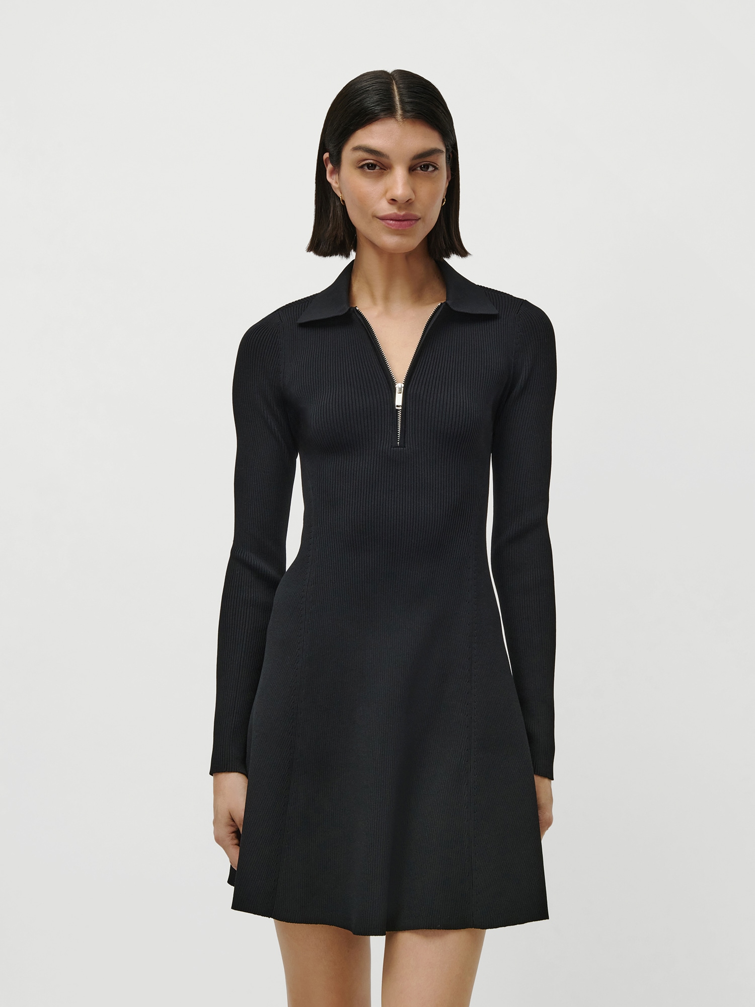 Strickkleid LEGER "Marou, LeGer by Lena Gercke", Damen, Gr. 38, N-Gr, schwarz, Strick, Obermaterial: 100% Polyester, unifarben, regular fit ca. Mitte Oberschenkel, Rundhals, eingesetzt gerader Abschluss, Kleider, Regular fit mit Rundhalsausschnitt Image