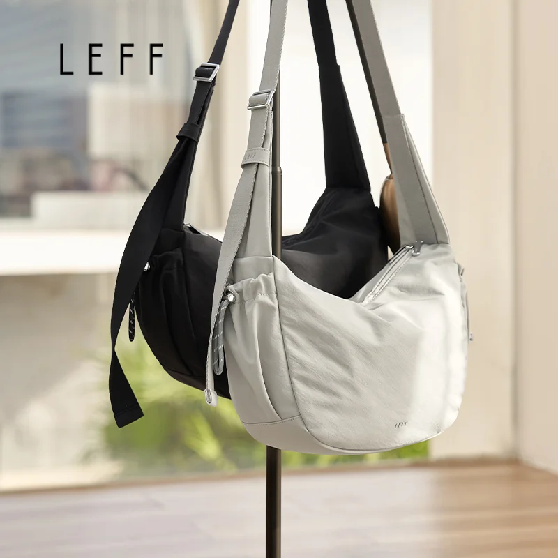 LEFF Borsa a tracolla di nuova moda per donna Borsa da viaggio per esterni di fascia alta Borsa da viaggio impermeabile di grande capacità per pendolarismo in tinta unita