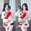 2025, neues rosa Hello Kitty 3D-gedrucktes Muster, Sommer-Sport-T-Shirt mit V-Ausschnitt, süßes Mädchen, Straßenkleidung für Frauen, Hip-Hop, lockeres Oberteil