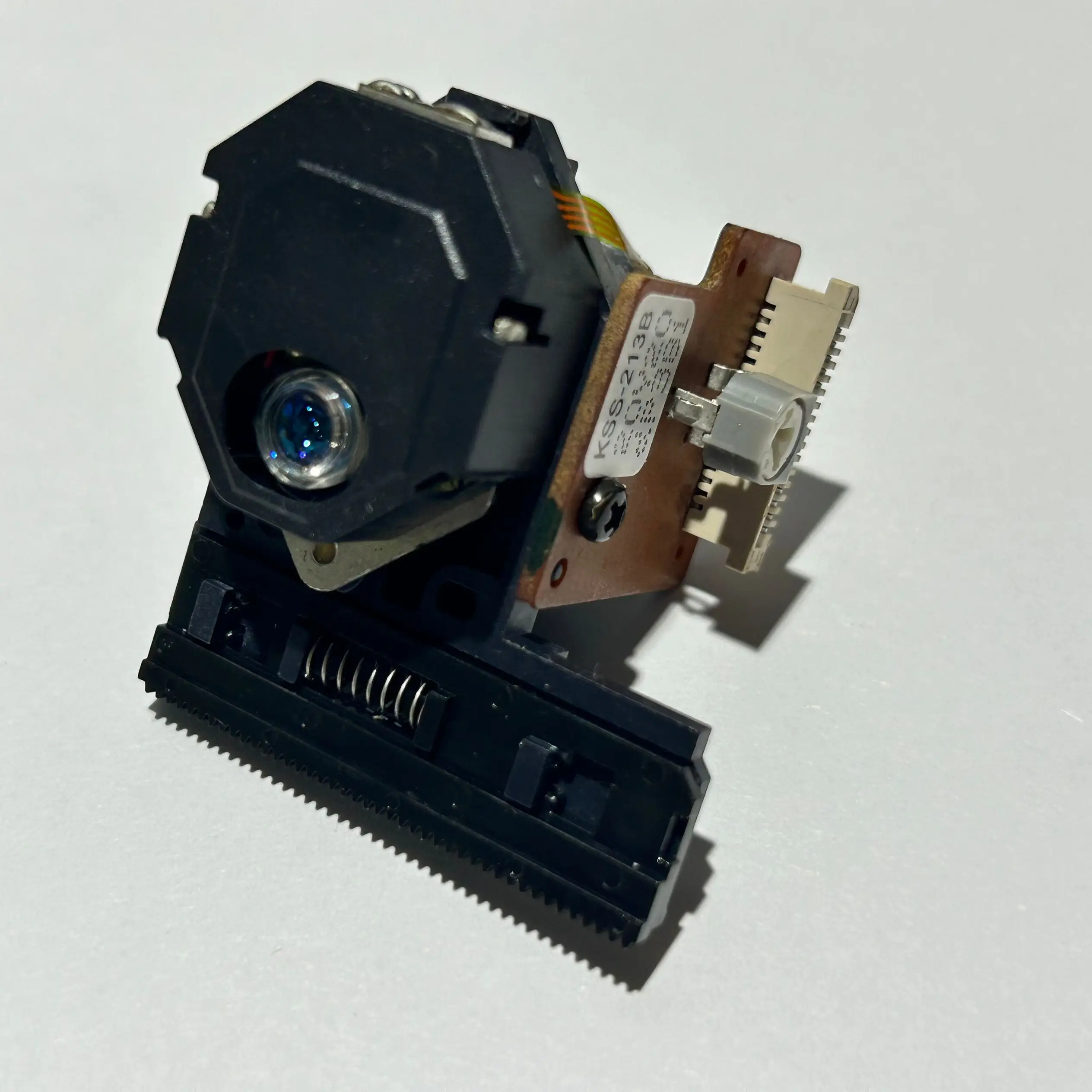 KSS-213B Blue Objectglass Eye KSS213B KSS-213CL KSS-213C Radio CD Player Laser Lens Head Optical Pick-ups Bloc Optique