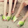 Lustige Hausschuhe Herren Schuhe Familienschuhe Eltern-Kind-Sandalen Plus Größe 24-47 Sommer Strandschuhe Jungen Unisex Fisch Hausschuhe