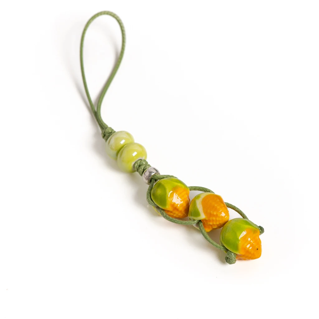 Handgefertigter Keramik-Mais-Charm-Schlüsselanhänger, grüner gewebter Anhänger, Handytasche, Riemen, Folk-Stil, Accessoire S03-005 Image