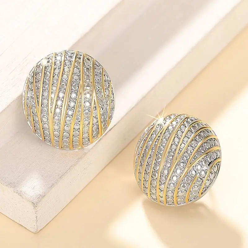 Huitan Mode Frauen Ohrstecker Spezielle Spule Design Party Täglich Metall Zubehör Silber Farbe/Zwei Ton Persönlichkeit Schmuck