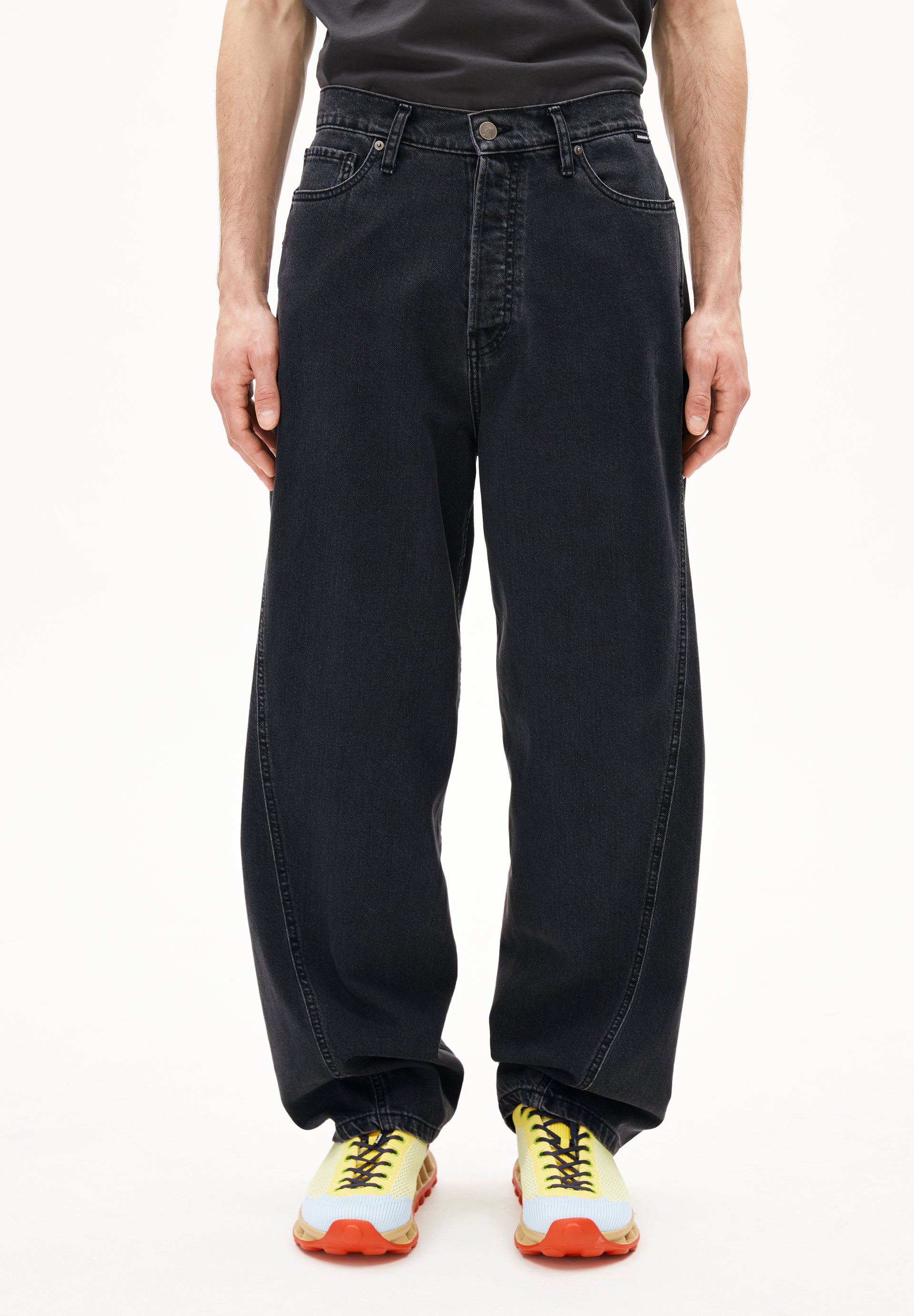 JAAMEO | Wide Leg Mid Waist aus recycelter Baumwolle - schwarz (34-32) Image