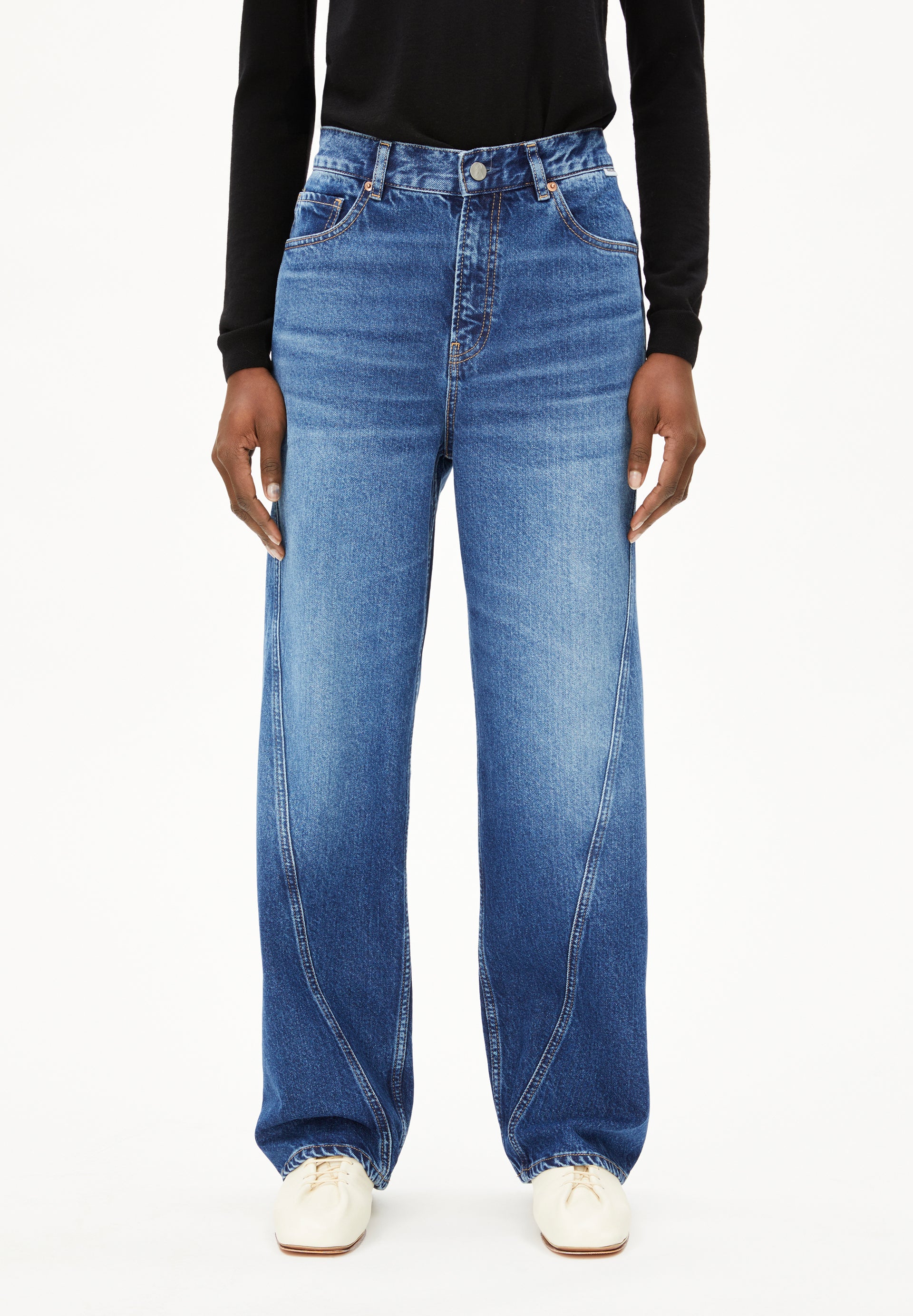 HAAYI | Wide Leg Low Waist aus recycelter Baumwolle - blau (26-34) Image