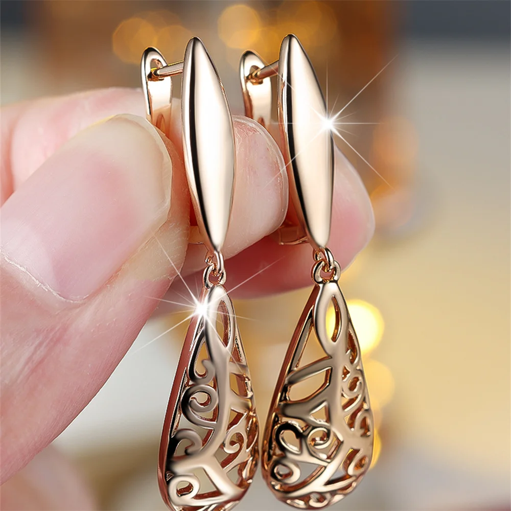 Mädchen Trendy Hohle Blume Quaste Anhänger Creolen Für Frauen Vintage Gold Farbe Ohr Schnalle Hochzeit Schmuck Verlobung Geschenke Image