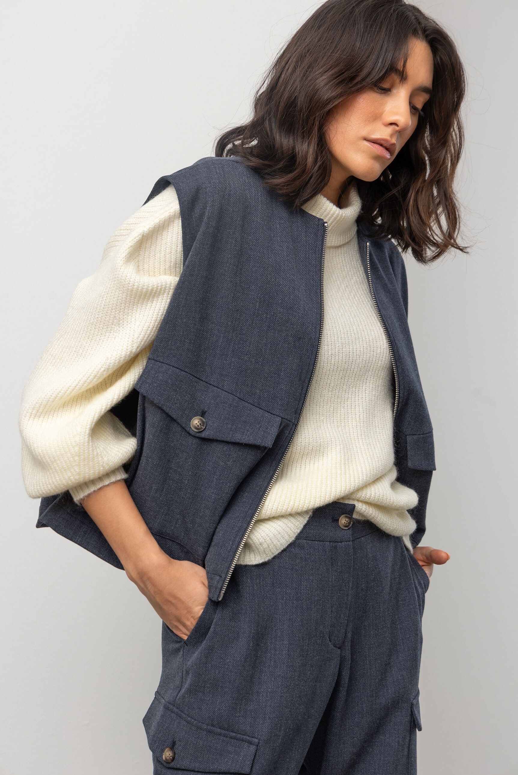 Kurzweste SENSES.THE LABEL, Damen, Gr. M/L, blau navy melange, Material: 86% Polyester, 11% Viskose, 3% Elasthan, Futter: 100% Baumwolle, unifarben, relaxed fit kurz, Westen, mit verstellbarem Gummizug im Saum