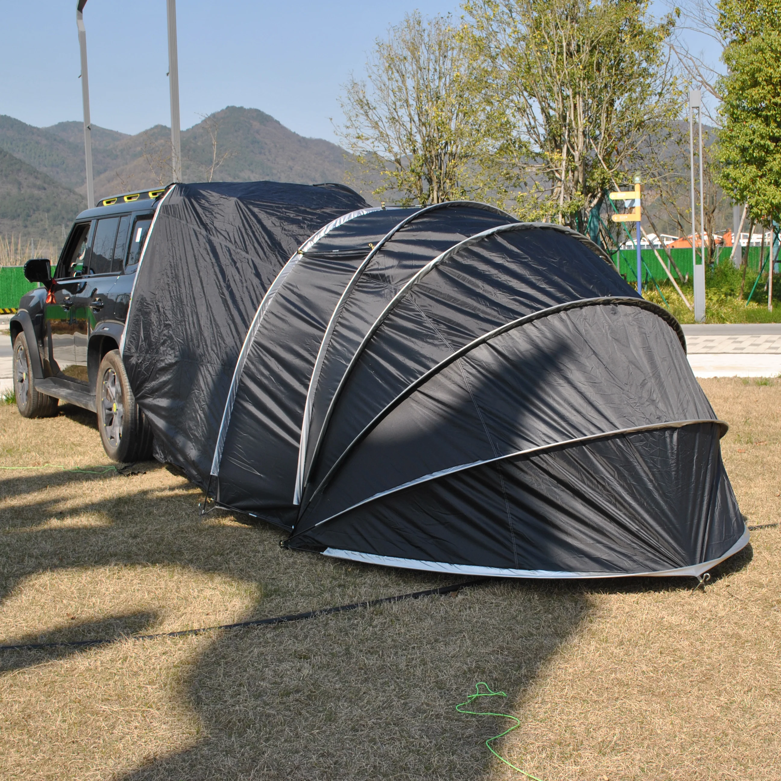 Tente arrière réglable pour voiture, tente arrière de voiture, tente SUV pour 4 personnes pour le camping, tente de voiture étanche UV autoportante double couche PU3000mm