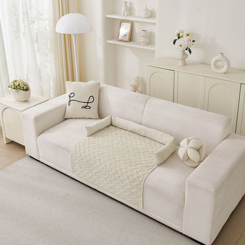 Crystal Velvet Sofa Cover For Pet Soft Autumn Winter Solid Color Dog Cat Sleeping Bed Mat Comfortable Plush Pad Washable Non Slip Home Furniture Protector Pet Supplies