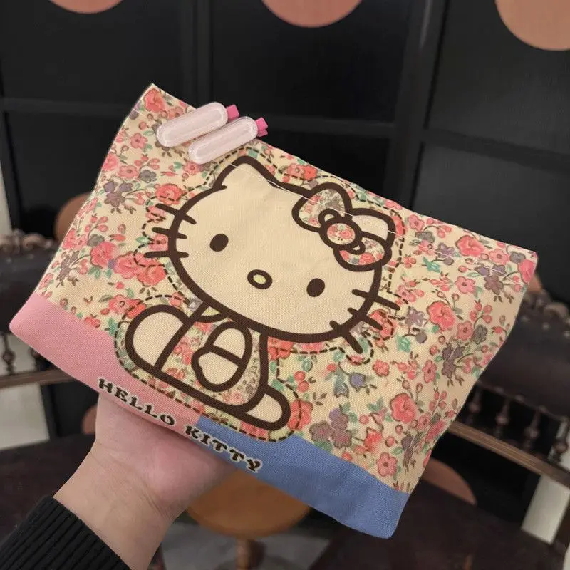 Sanrio Hello Kitty Wasch-Kosmetiktasche, Cartoon-Kitty-Katze, bedruckt, tragbare Aufbewahrungstasche, Münzgeldbörse, große Kapazität, Kosmetiktaschen