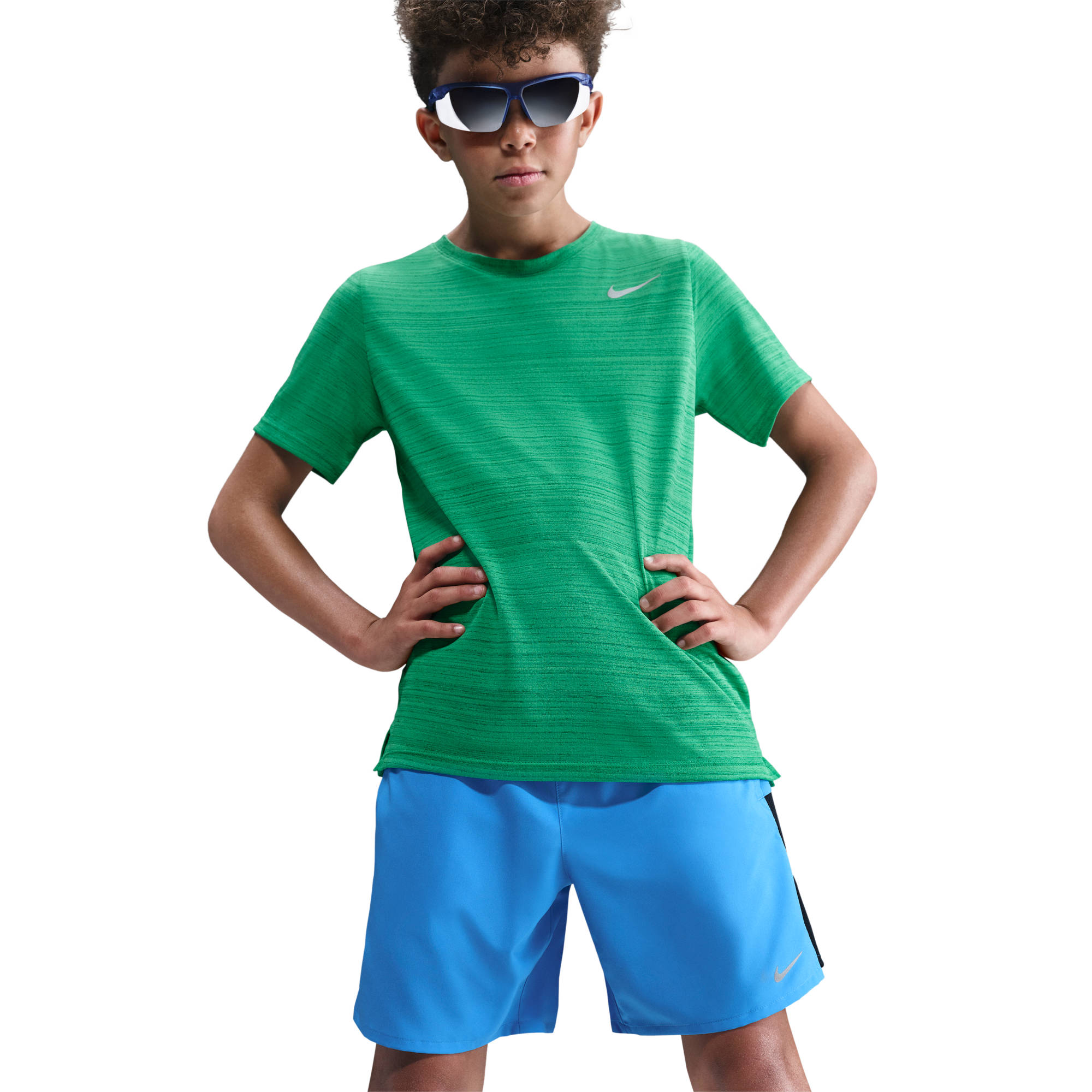 T-Shirt NIKE "B NK DF SS MILER TOP", Jungen, Gr. M (140/146), stadium grün, Obermaterial: 100% Polyester, Shirts T-Shirt