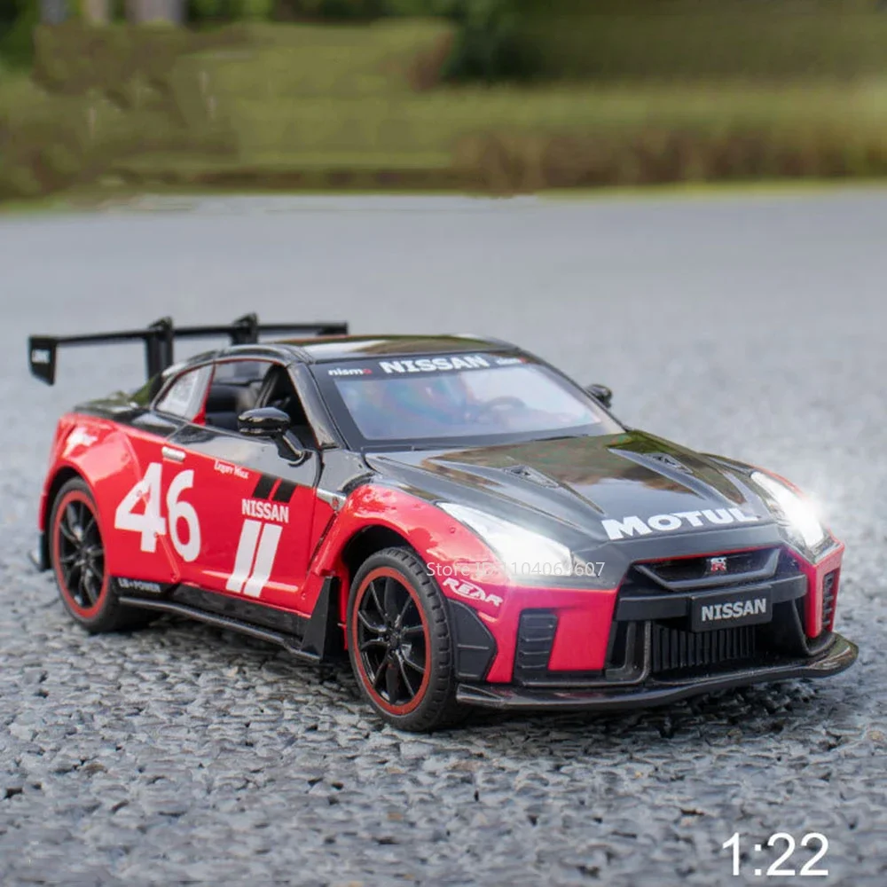 1:22 GTR Legierung Druckguss Miniaturmodell Spielzeugautos Rennfahrzeuge Zurückziehen 4 Türen geöffnet Sammlung Sportwagen für Jungen Geschenke Image