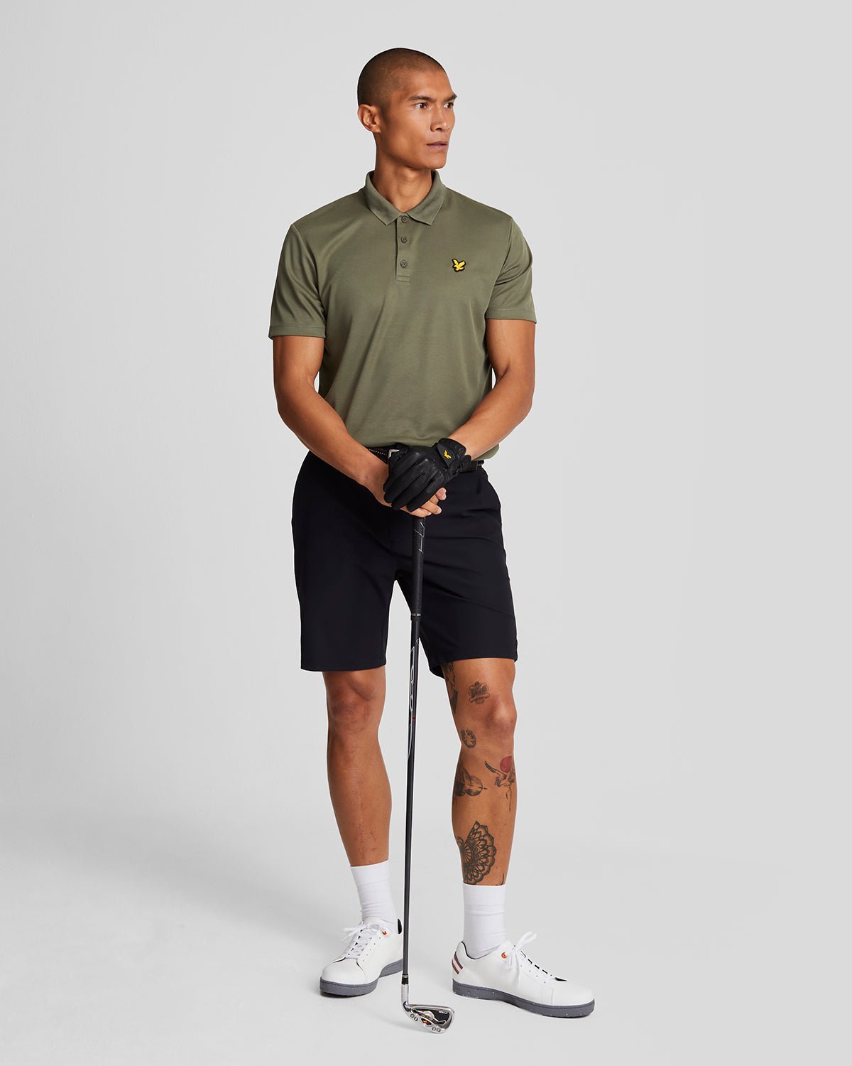 Lyle & Scott Leichte technische Golfshorts – Schwarz Image