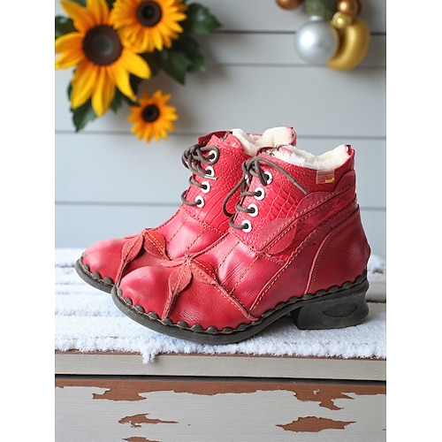 Rote Damenstiefeletten aus echtem Leder zum Schnüren mit einzigartigem Design mit gefalteter Zehenpartie, warmem Fleecefutter, Retro-Freizeitstiefel für Winteroutfits Outdoorbekleidung Image