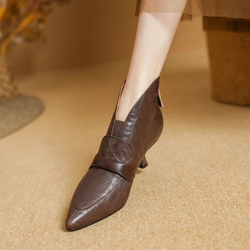 2025 neue Herbst Frauen Stiefel High-heel Echtes Leder Frauen Schuhe Spitz Stiefeletten Chunky Schuhe Western Stiefel für Frauen