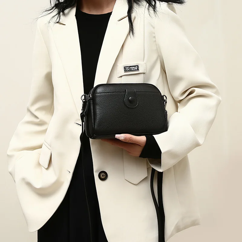 Sac à bandoulière en cuir noir à la mode avec dragonne - À la mode - Parfait pour les déplacements professionnels