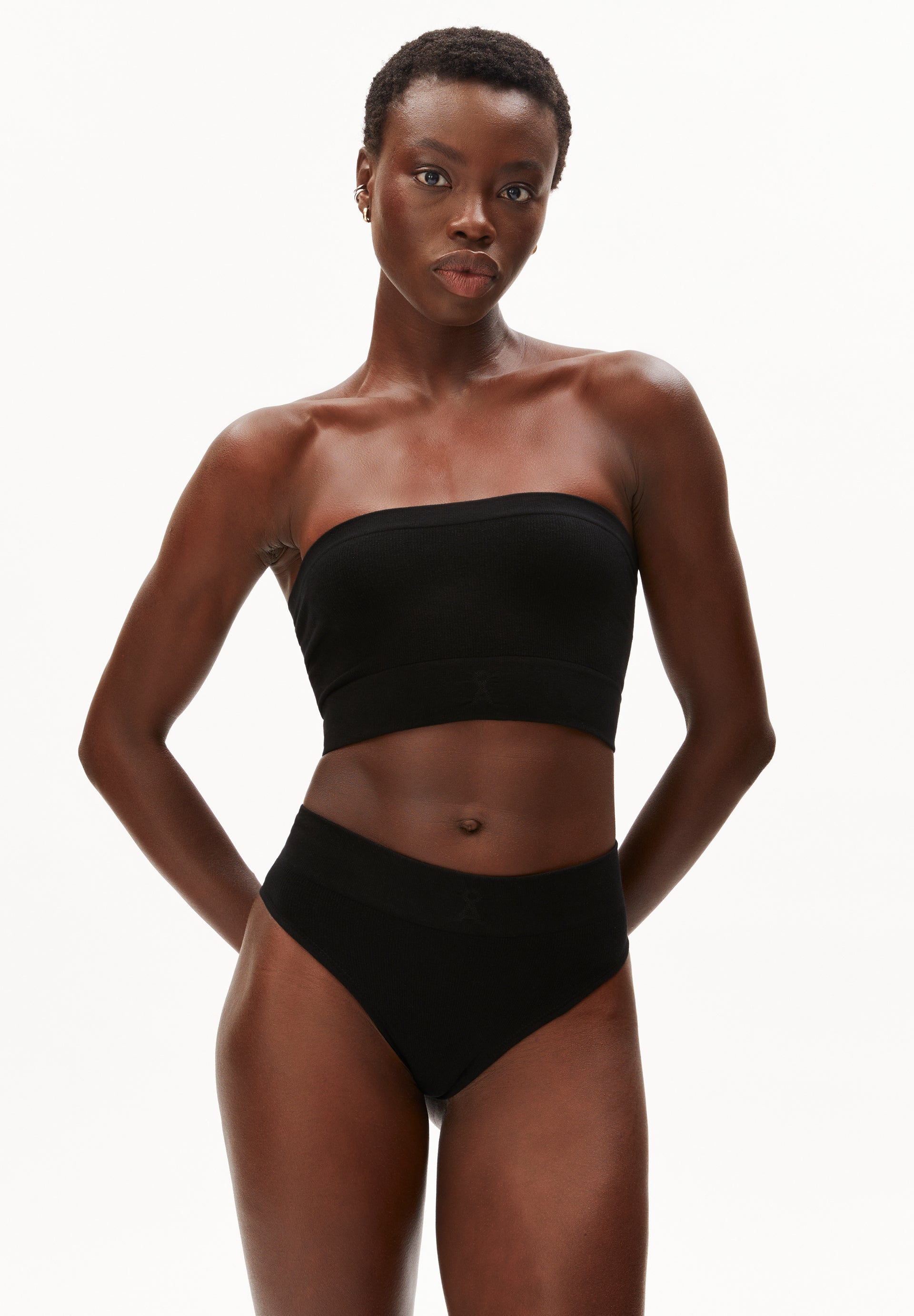 BANDEAUAA SEAMAALA | Bandeau aus TENCEL™ Lyocell Mix - schwarz (M) Image