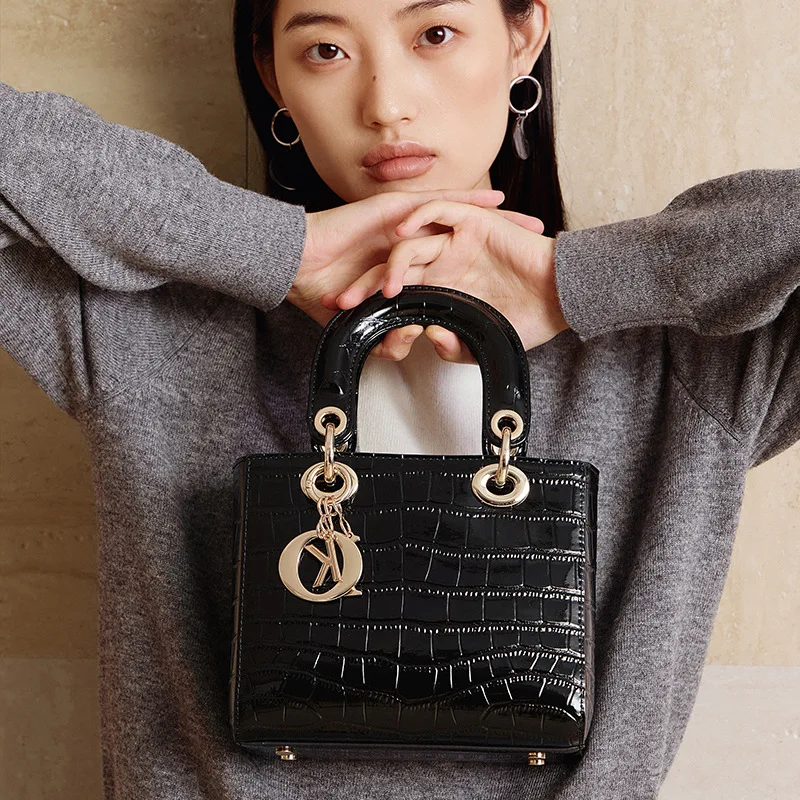 Herbst Neue Stil Aus Echtem Leder Zweite Schicht Rindsleder Schulter Tasche Luxus Modische und Stilvolle frauen Umhängetasche Handtasche Image