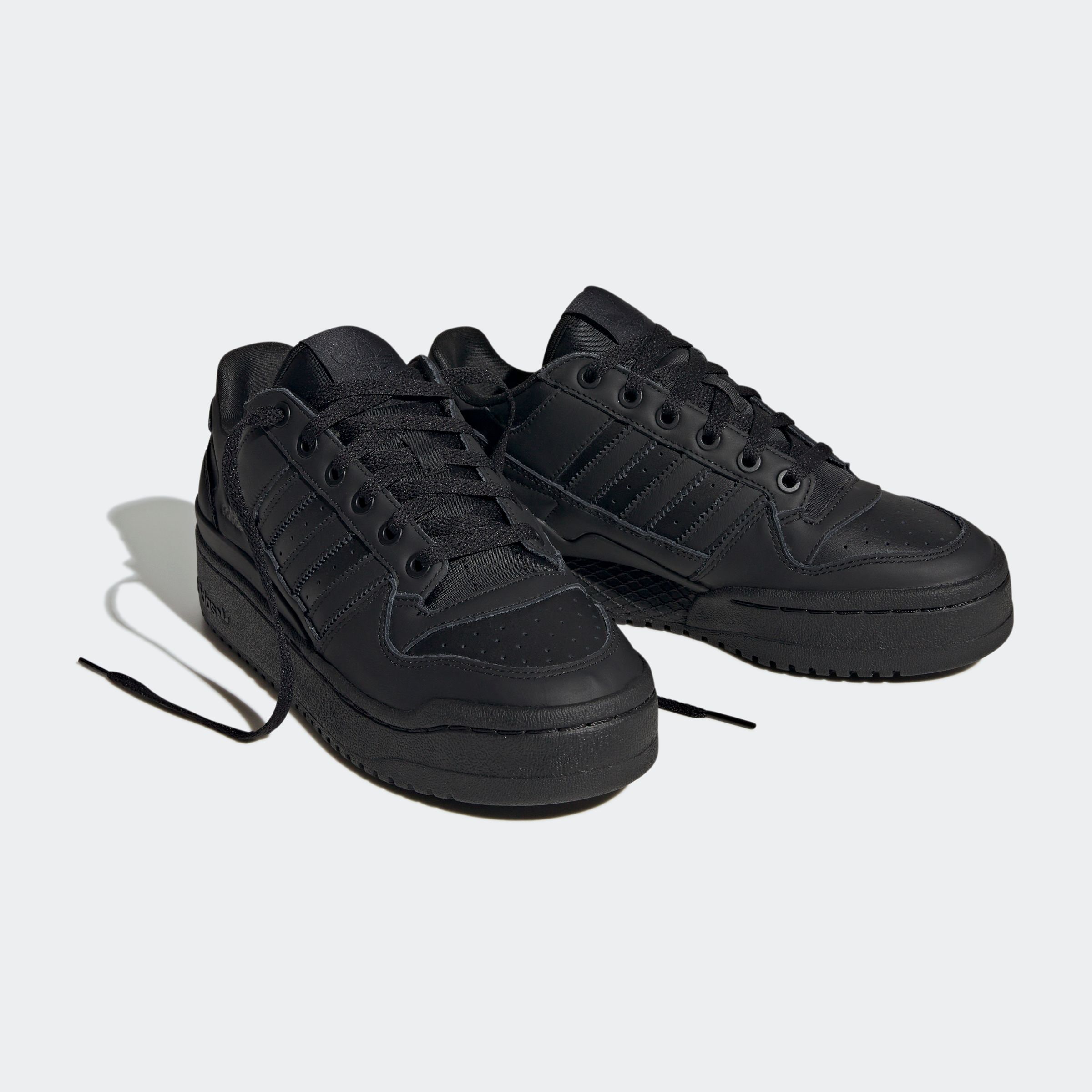 Sneaker ADIDAS ORIGINALS "FORUM BOLD STRIPES", Gr. 41, core schwarz, core schwarz, cloud weiß, Leder, Polyurethan, Schuhe Image