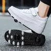 Mode blinkende Rollschuhe Schuhe Leder Schwarz Weiß Hochwertige Rollschuhe Jungen Mädchen Rad Sneakers Größe 27-43 Outdoor
