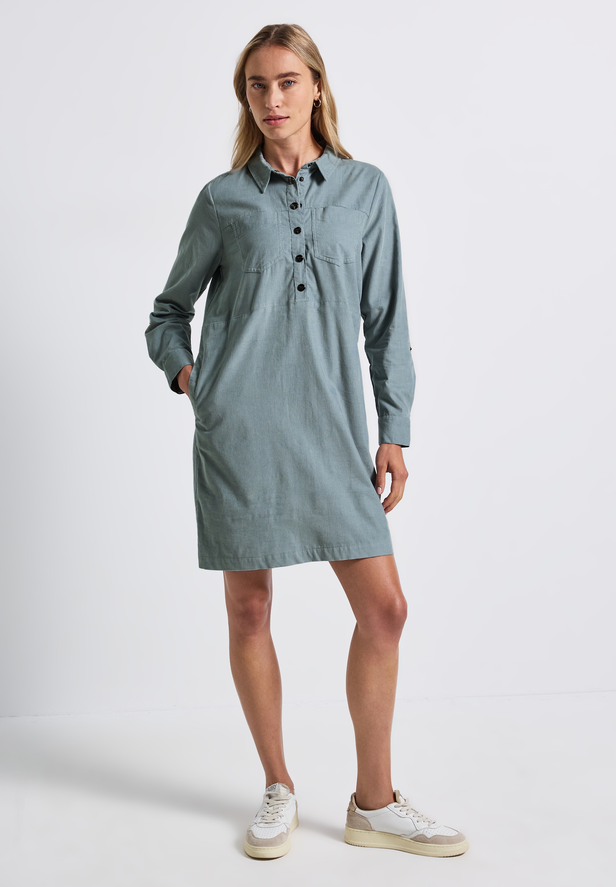Blusenkleid STREET ONE, Damen, Gr. 46, EURO-Größen, washed blau, Cord, 100% Baumwolle, unifarben, normal kniefrei, V-Ausschnitt, Manschette, Kleider, aus 100% Baumwolle Image