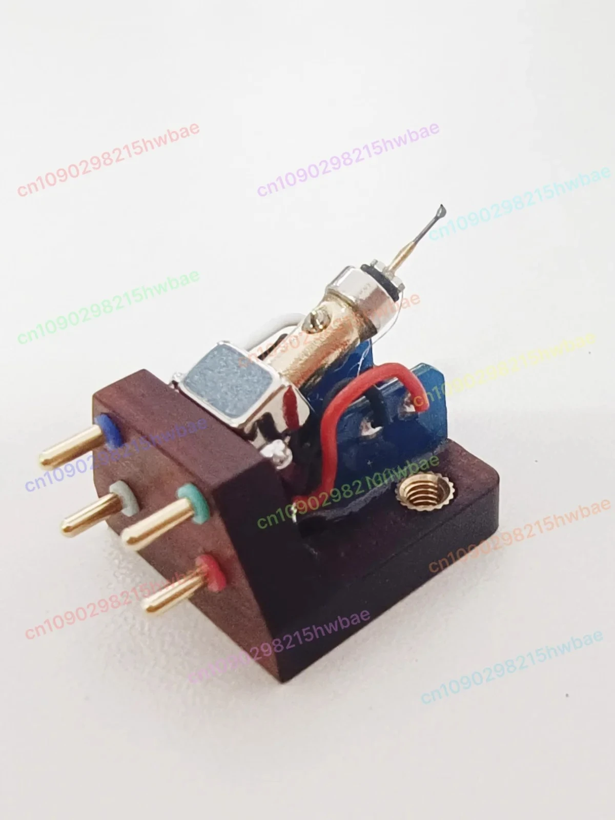 ZG-MC301 Dynamisches Mono-Gesangsmikrofon – massive Silberspule mit schwarzem Gummikopf für professionelle Studioaufnahmen Image