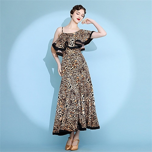 Schulterfreies Gesellschaftstanzkleid mit Blumenmuster für Damen – A-Linien-Kleid mit Rüschen für Wettbewerbe, Latein- und Tanzveranstaltungen – Pink Schwarz Image