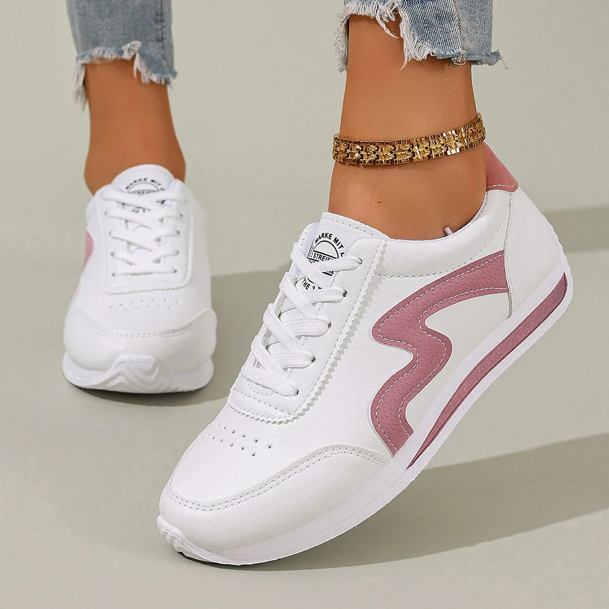 Neue Frauen Casual Wanderschuhe Sommer Flache Spitze Up Atmungsaktive Turnschuhe Mode Lässig Flache Turnschuhe für Frauen 35-43