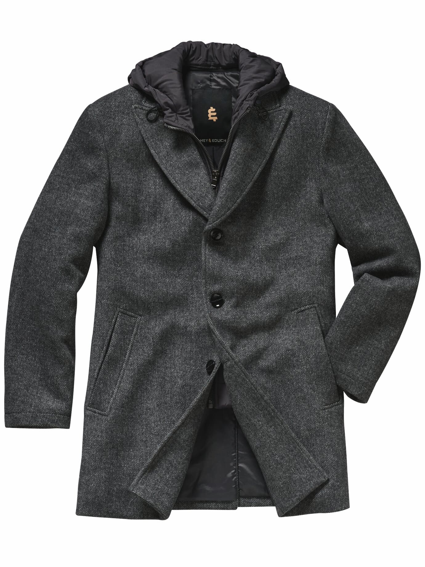 Chesterfield Plusminus-Mantel Image