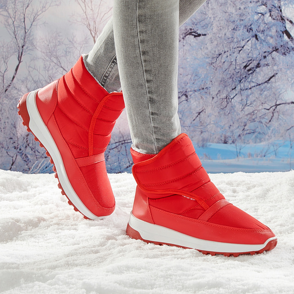 Schneeboot "Elfi" rot Image