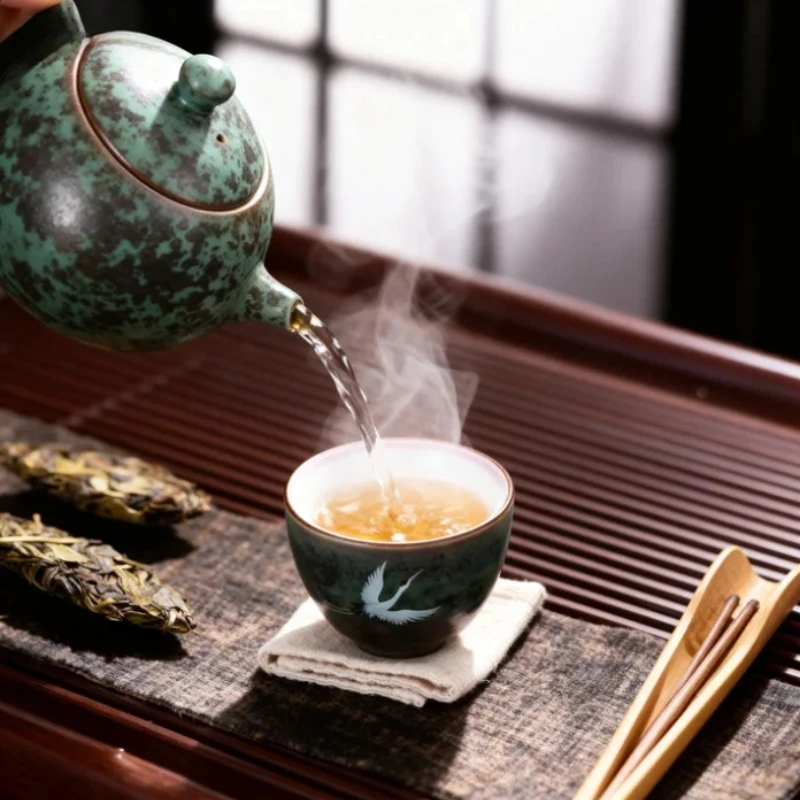 Handgefertigte Teetasse aus Steinzeug, im Retro-Stil, Keramiktasse, Kranich-Design, persönliches Teegeschirr für den Einsatz in der Gastgeber, Geschenk, Küche, Esszimmer