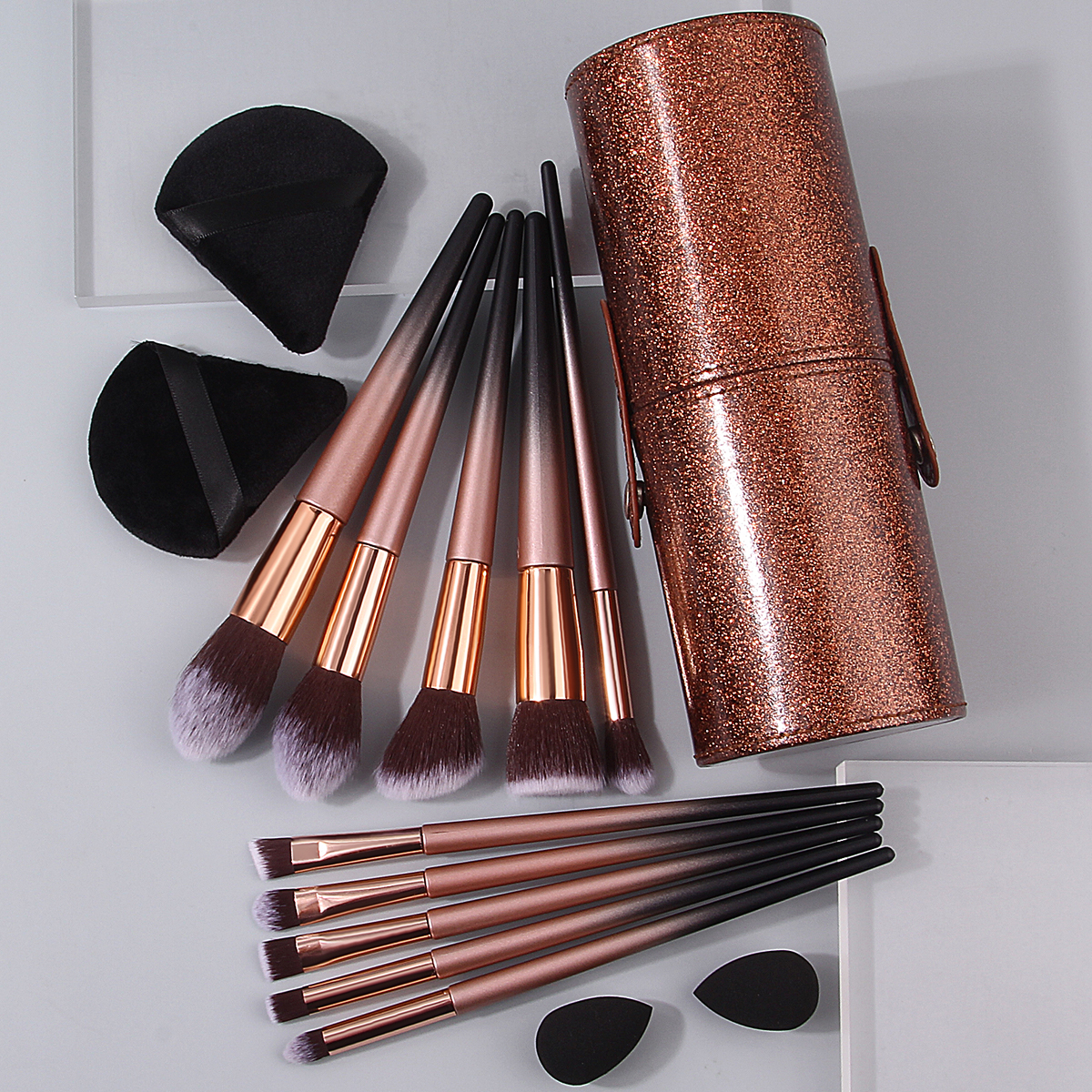 Makeup Brush Set With Triangular Powder Puff Small Beauty Egg, 1PCS Covered Large Capacity Storage Bucket Makeup Brush Set With Triangular Powder Puff Small Beauty Egg, 1PCS Covered Large Capacity Storage Bucket