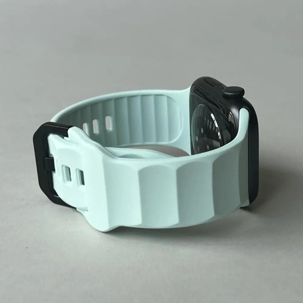 Silikon-Sportarmband für Apple Watch Ultra 3 49 mm 46 mm 45 mm 44 mm 42 mm 41 mm 40 mm 38 mm Bänder für iWatch Serie 11 10 9 8 7 6 SE 3 Image