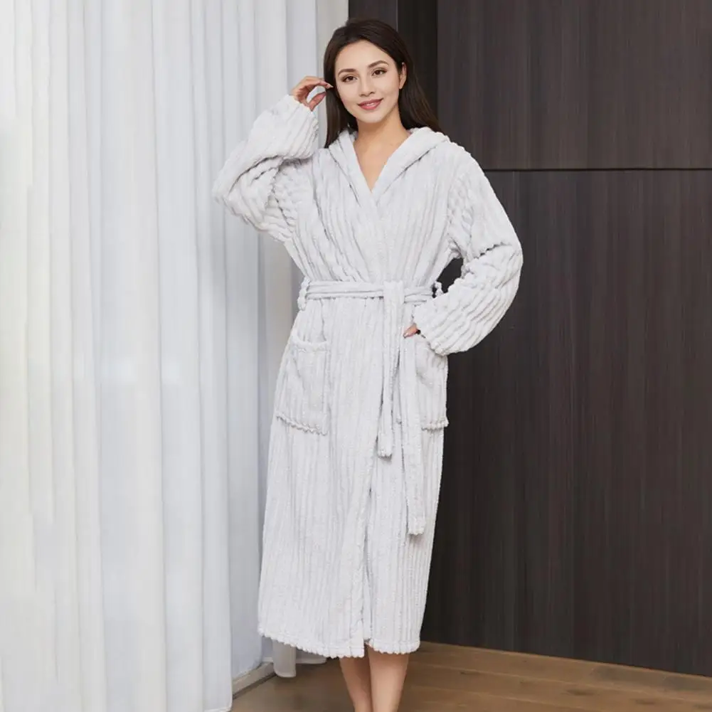 Fleece-Robe, gemütliche Sherpa-Bademantel mit Kapuze und Taschengürtel, Plüsch-Fleece-Spa-Bademantel für Damen, warmes Nachthemd für den Winterkomfort Image