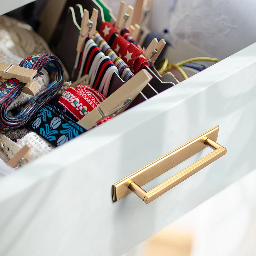 Vintage Sturdy Cabinet Handle with Backplate Pull and Knods Furniture Handle Kitchen Bar Pull 1pc/6-Packing Appliance Pulls