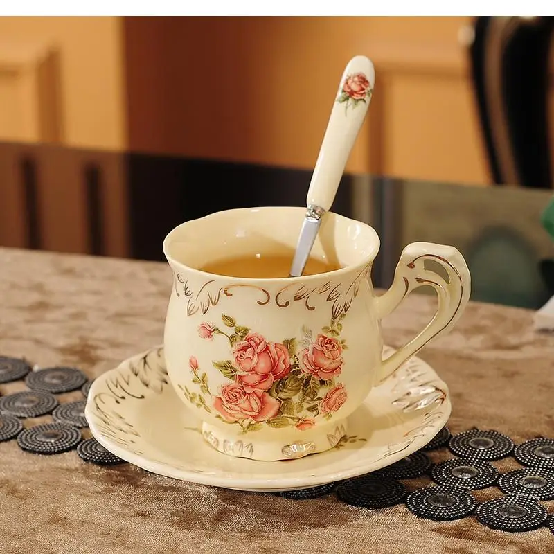 Haushalt Kleine Luxus Tee-Set Phnom Penh Rose Kaffee Tasse und Untertasse Britischen Nachmittag Keramik Zucker Schüssel Milch Krug