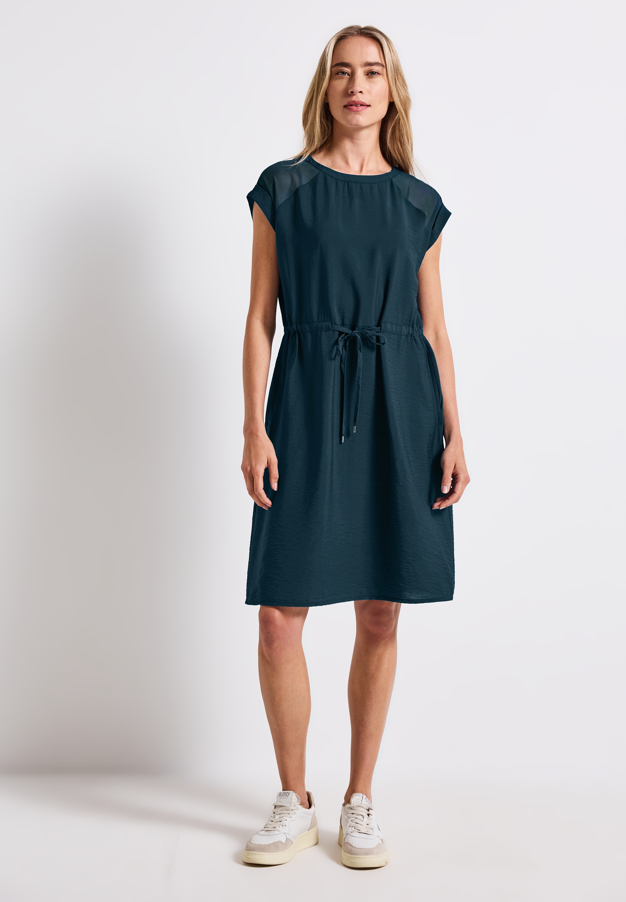 Sommerkleid STREET ONE, Damen, Gr. 46, EURO-Größen, blau (tide blau), Stoff, 88% Viskose, 12% Polyamid, unifarben, normal knielang, Rundhals, abgesteppt, Kleider Sommerkleid, in Unifarbe