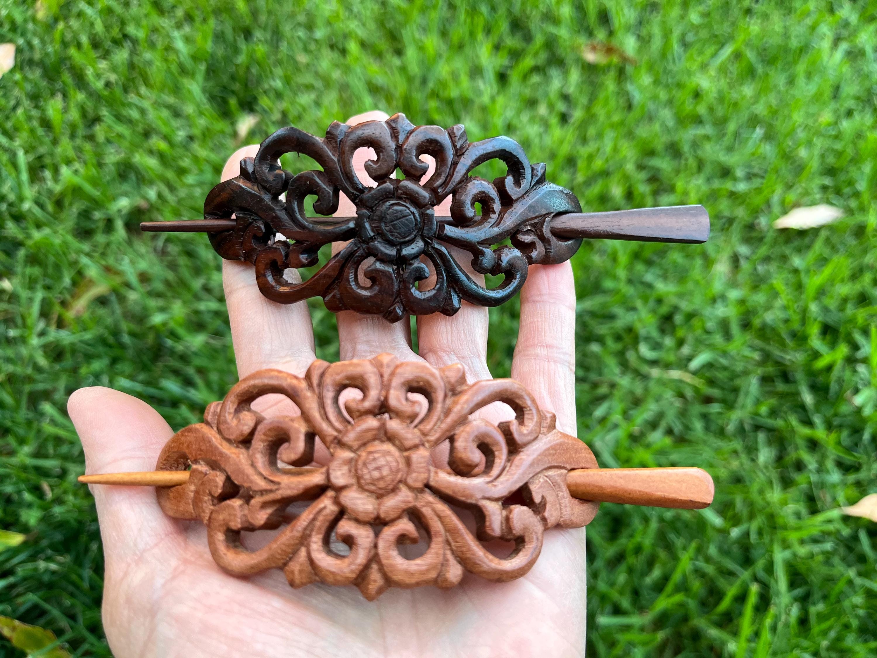 Fermaglio per capelli retrò. Fermaglio per capelli in legno. Fermaglio per capelli in legno. Fermaglio per capelli in legno. Bastoncino per capelli in