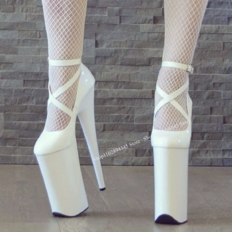 Weiße Schnalle Hohl Plattform Pumpen Dünne High Heel Runde Kappe Mode Sexy Kühlen 2024 Sommer Große Größe Frau Schuhe Zapatillas mujer