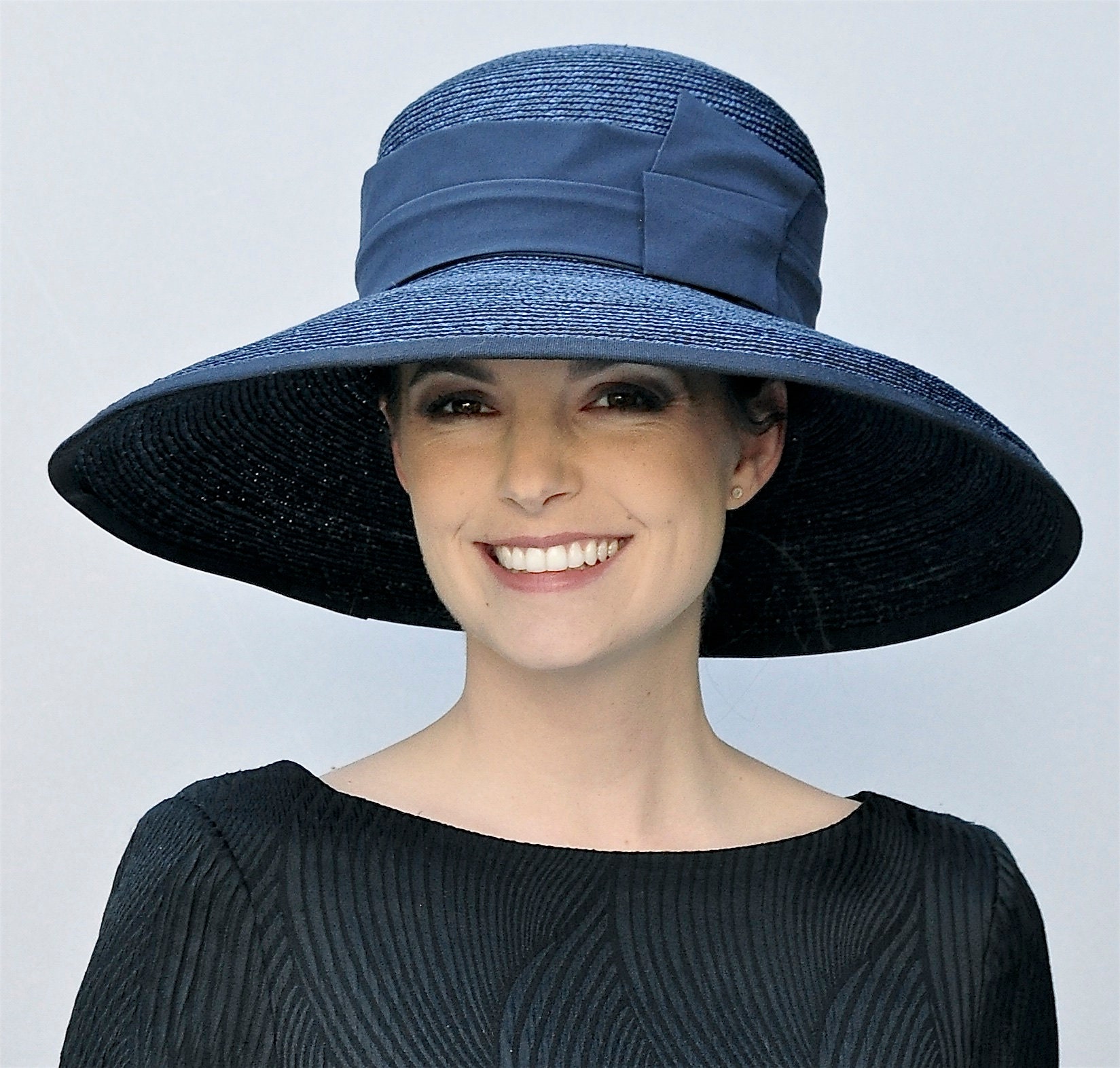 Cappello da donna blu navy a tesa larga, cappello da sposa, cappello da chiesa, cappello Audrey Hepburn, cappello formale da donna, elegante cappello