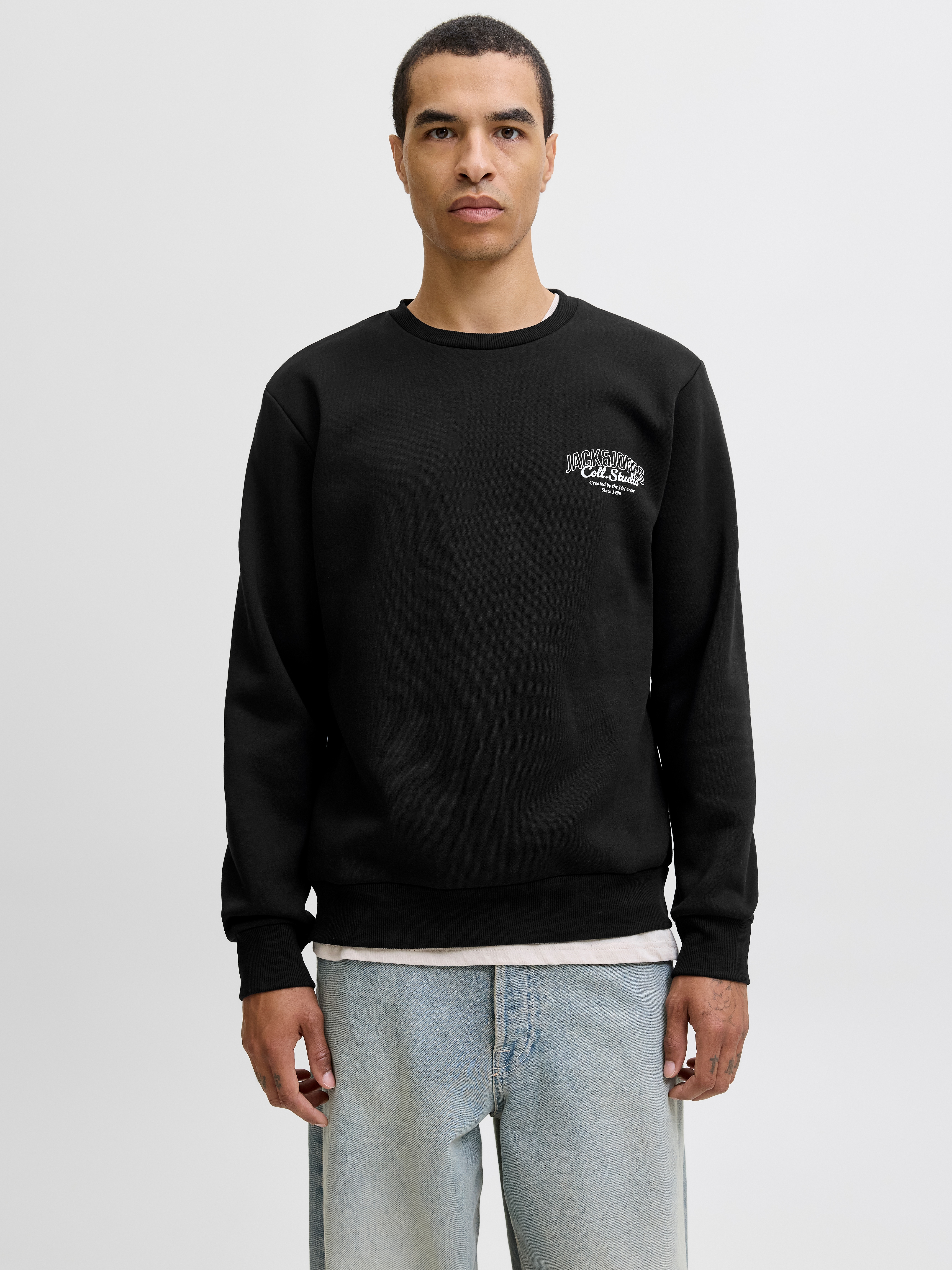 Sweatshirt JACK & JONES "JJMAKOTO SWEAT CREW NECK", Herren, Gr. S, schwarz (schwarz print:small print), angeraute Sweatware, Obermaterial: 80% Baumwolle, 20% Polyester, bedruckt, regular fit, Rundhals, Rippbündchen, Sweatshirts Sweatshirt