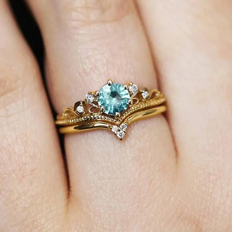 Huitan 2 Teile/satz Frauen Ringe Einfache Elegante Design Zubehör Intarsien Helle CZ Mode Chic Schmuck für Hochzeit Verlobung Party Image