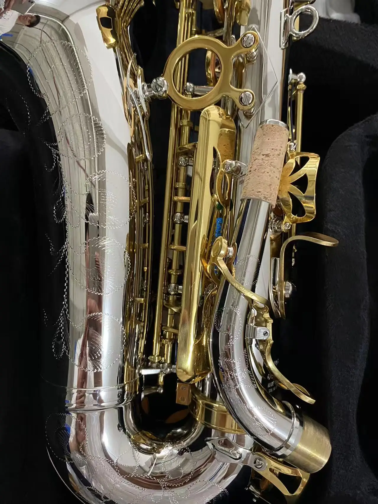 Hochwertiges klassisches W037-Altsaxophon mit vernickeltem Goldtaste in professionellem Performance-Saxophon mit E-Flat-Taste Image
